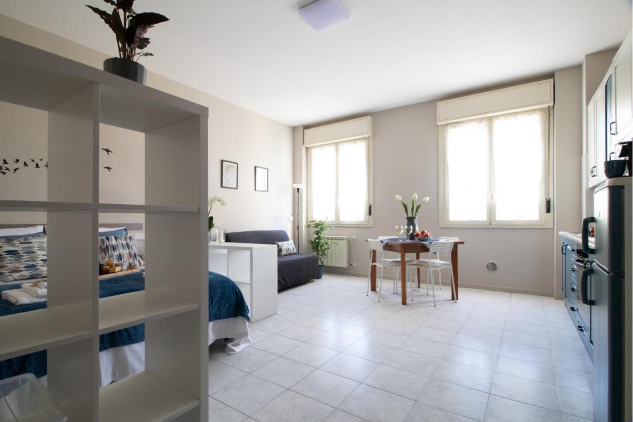 Happy Home Saronno Extérieur photo
