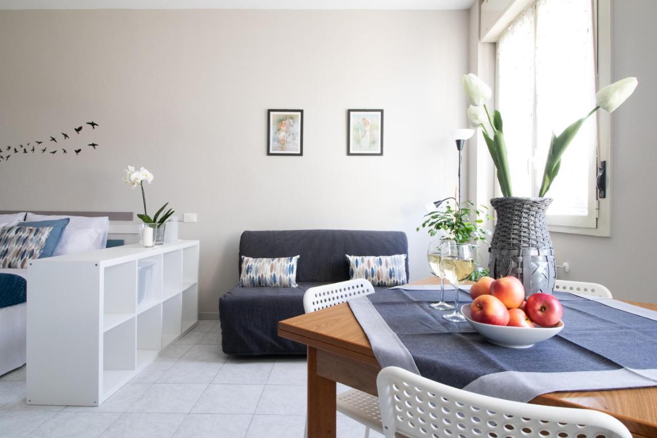 Happy Home Saronno Extérieur photo