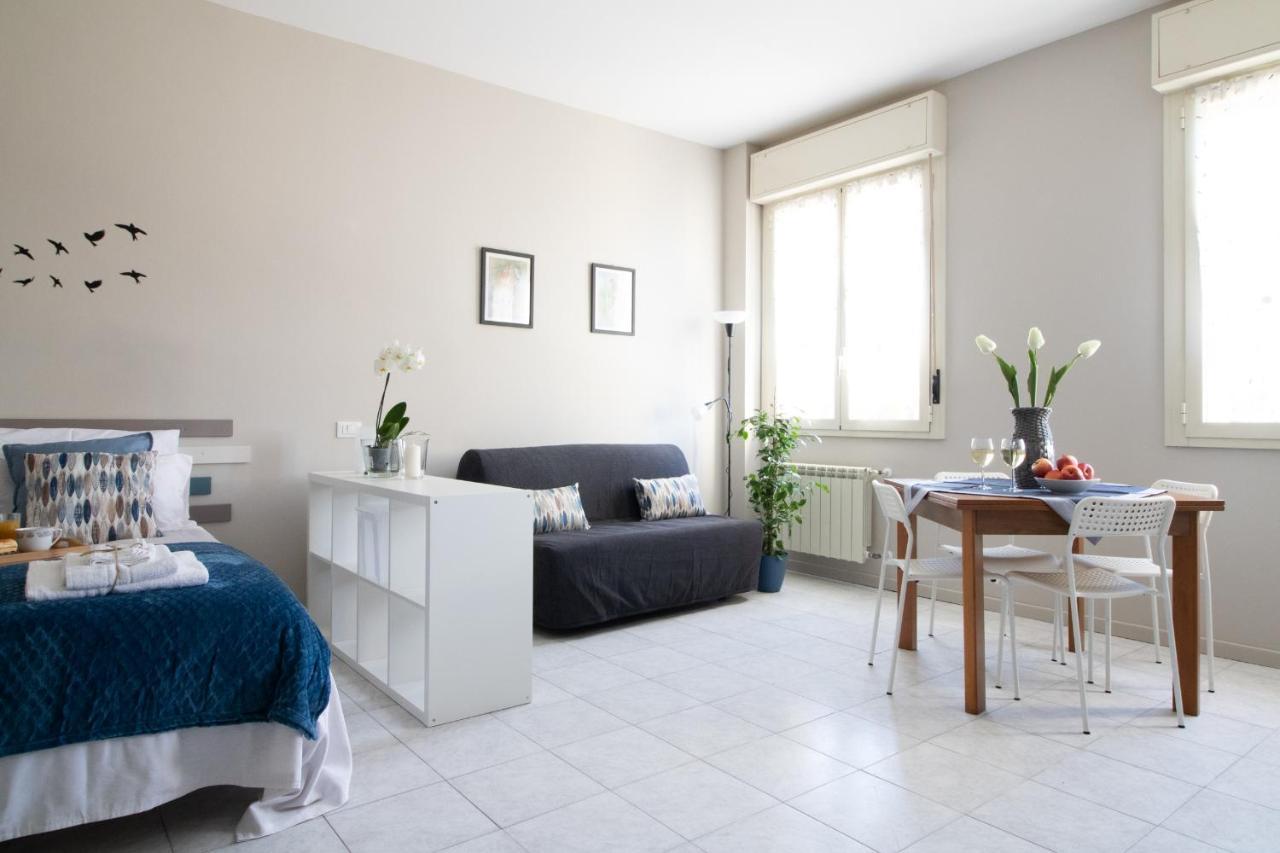 Happy Home Saronno Extérieur photo
